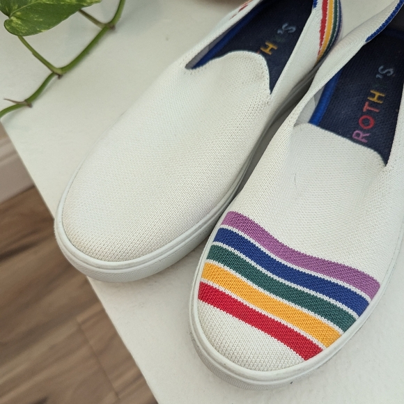 Rothy’s 6 Rainbow SF Pride Sneaker - Picture 5 of 8